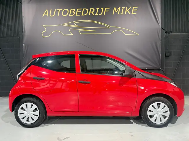 Toyota Aygo 1.0 VVT-i x-now 2017 Benzine 5