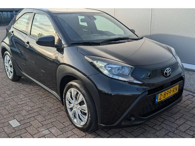 Toyota Aygo X 1.0 VVT-i MT Play 2024 Benzine 14
