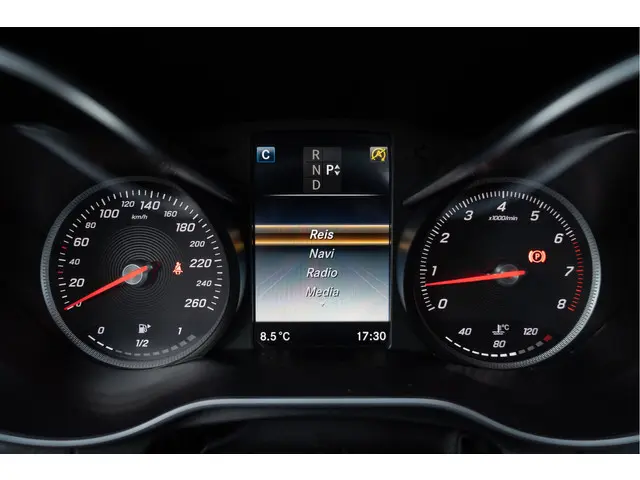 Mercedes-Benz C-Klasse Estate C180 AMG | 2017 Benzine 10