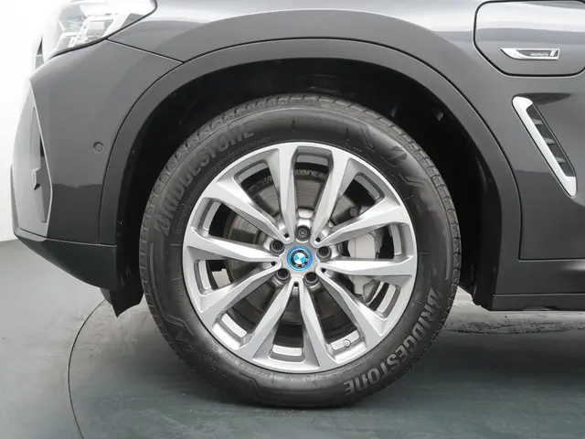 BMW X3 xDrive30e High Executive 2022 Hybride Benzine 29