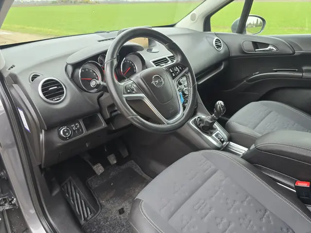 Opel Meriva 1.4 Turbo 2015 Benzine 19