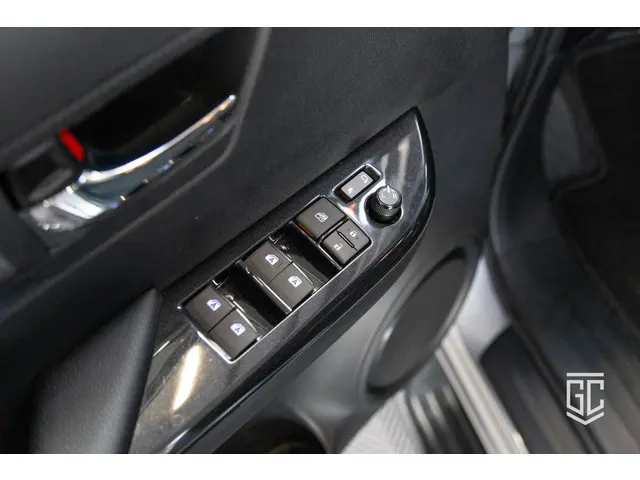 Toyota Hilux 4.0 Double Cab Adventure 2024 Benzine 13