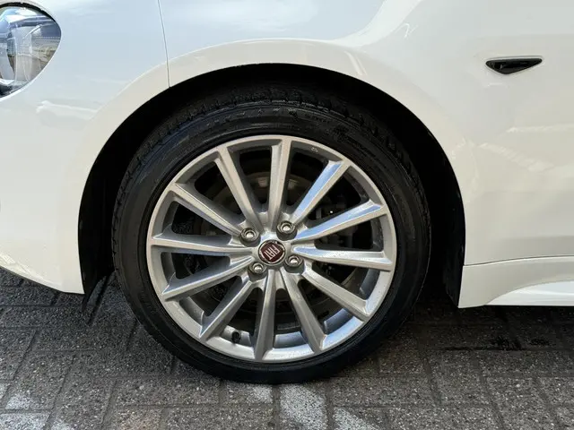 Fiat 124 Spider 1.4 MultiAir Turbo Lusso 2017 Benzine 22