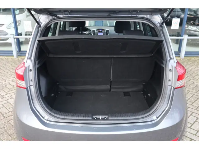Hyundai ix20 1.6i i-Vision 2014 Benzine 33