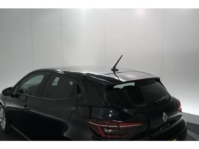 Renault Clio TCe 90 Zen 2022 Benzine 16