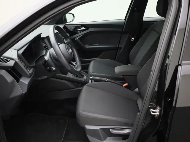 Audi A1 Sportback 25 TFSI/95PK Pro Line 2021 Benzine 16