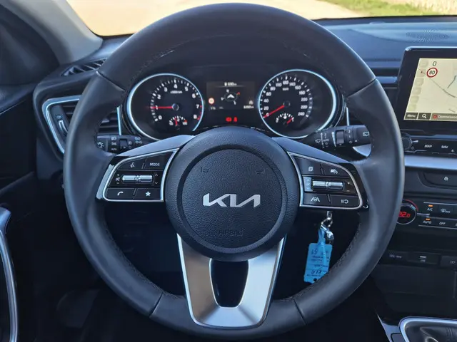 Kia Ceed 1.0 T-GDi !! 6000 km !! 2022 Benzine 27