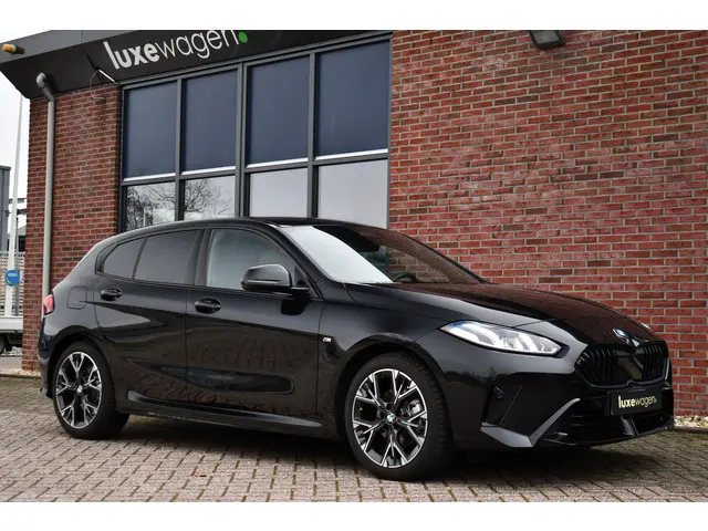 BMW 1 Serie 120 M-Sport 2024 Benzine 5