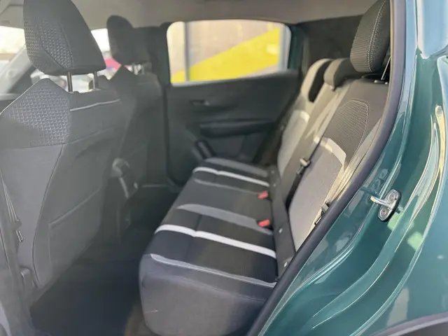 Opel Frontera 1.2 Turbo Hybrid GS 2025 Hybride Benzine 25