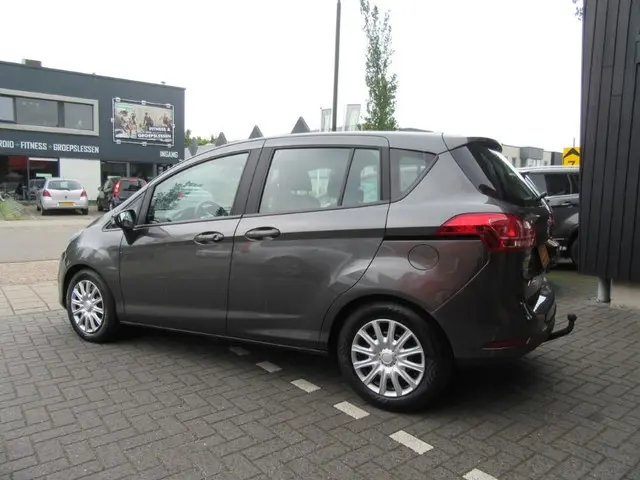Ford B-MAX 1.0 EcoBoost Style 2016 Benzine 4