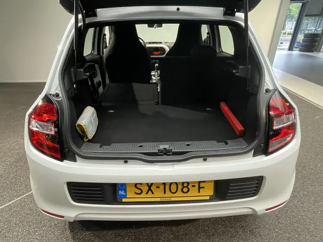 Renault Twingo 1.0 SCe Collection 2018 Benzine 25