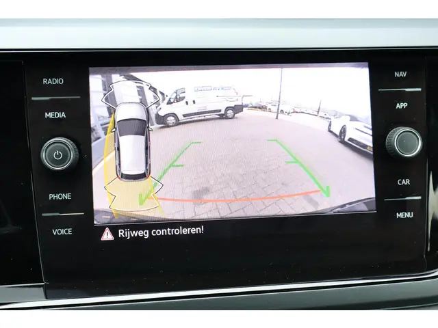 Volkswagen Polo 1.0 TSI R-Line Business 2022 Benzine 29