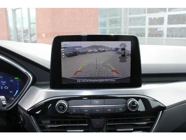 Ford Kuga 2.5 PHEV Titanium 2022 Hybride Benzine 11