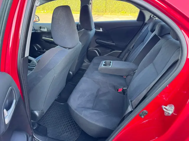 Honda Civic 1.8 Sport 2013 Benzine 10