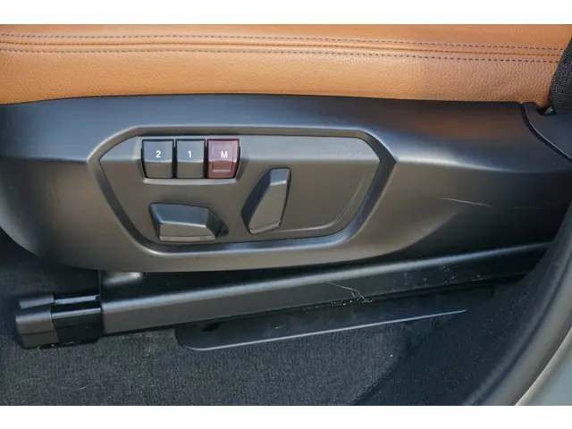 BMW X3 XDrive20i High Executive X-DRIVE 2014 Benzine 10