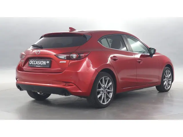 Mazda 3 2.0 SkyActiv-G 120 GT-M 2017 Benzine 2