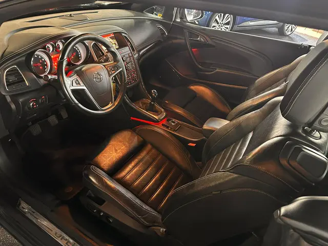 Opel Cascada 1.4 Turbo ecoFLEX Innovation 2016 Benzine 30