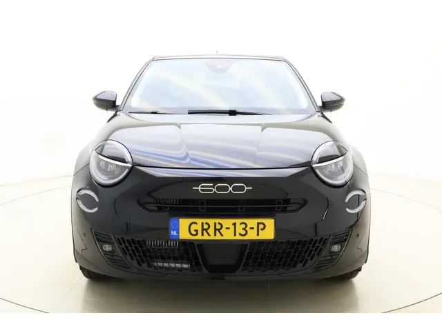 Fiat 600 1.2 Hybrid La Prima 2024 Benzine 6
