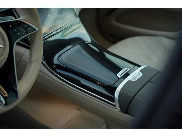 Mercedes-Benz EQS 450+ AMG Line 108 kWh 2021 Elektrisch 37