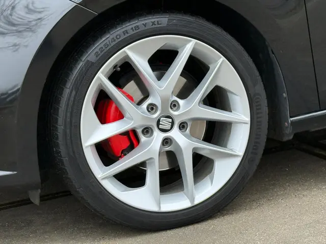 SEAT Leon 1.4 TSI FR|STOEL VERWRM.|NAVI|18INCH 2013 Benzine 23