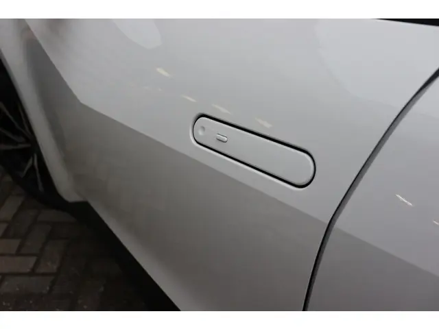 Toyota C-HR 1.8 Hybrid 140 Dynamic 2026 Hybride Benzine 11