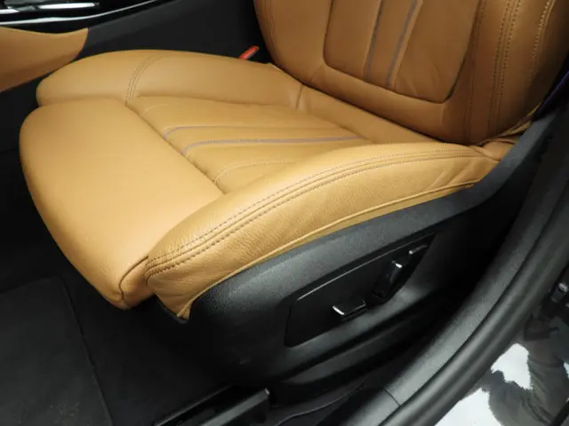 BMW 5 Serie Touring 540i xDrive 2023 Benzine 35
