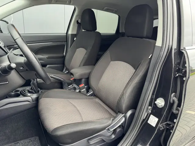 Mitsubishi ASX 1.6 Cleartec Intense 2017 Benzine 4