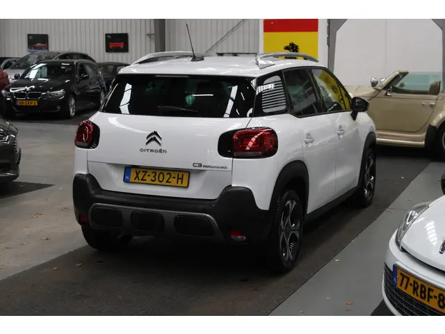 Citroën C3 Aircross 1.2 PureTech S&S Shine 2019 Benzine 4
