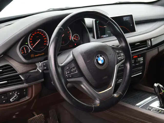 BMW X5 xDrive40e HYBRID 2015 Hybride Benzine 28