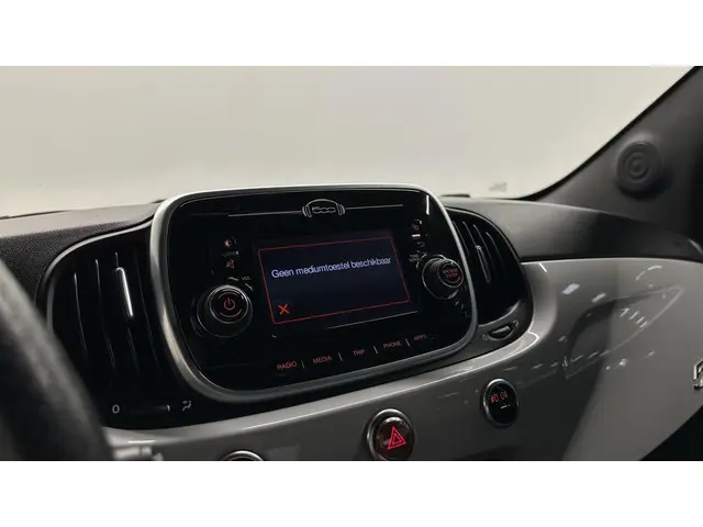 Fiat 500 1.4 T-Jet Abarth 595 2017 Benzine 30