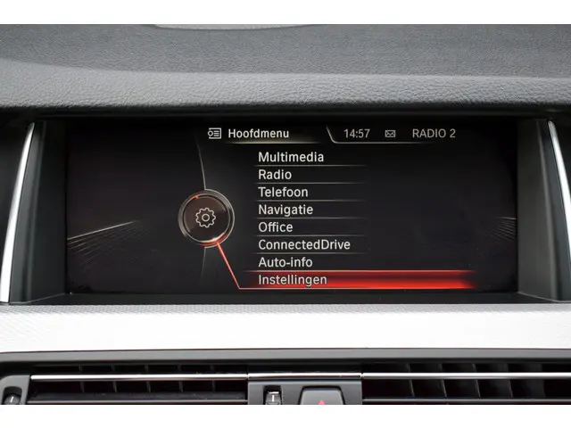 BMW 5 Serie 520i Automaat M-Sport Edition 2016 Benzine 11