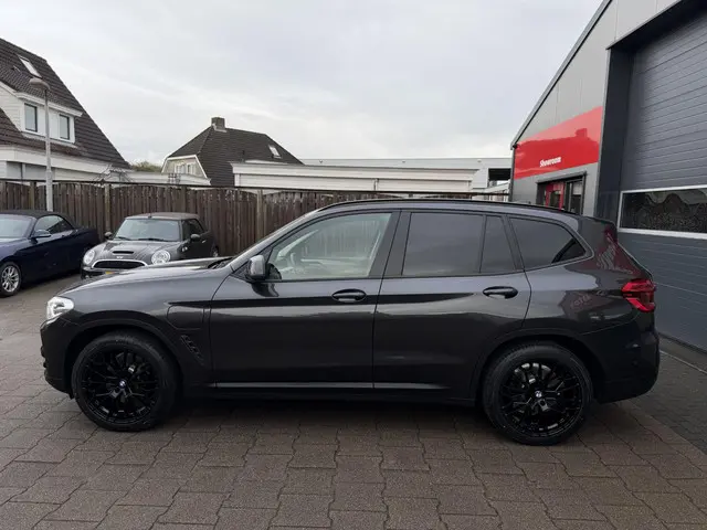 BMW X3 xDrive30e Executive 2021 Hybride Benzine 4
