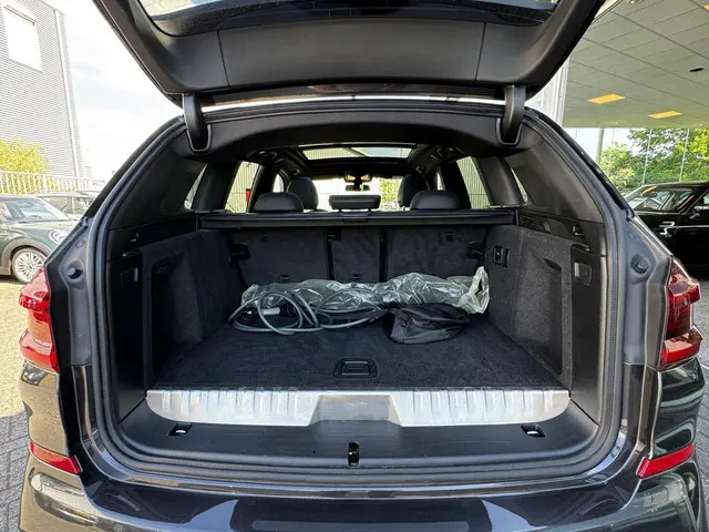 BMW X3 xDrive30e High Executive 2021 Hybride Benzine 24