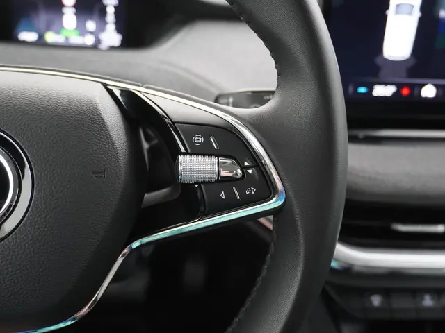 Škoda Enyaq iV 60 Private Edition 2023 Elektrisch 28