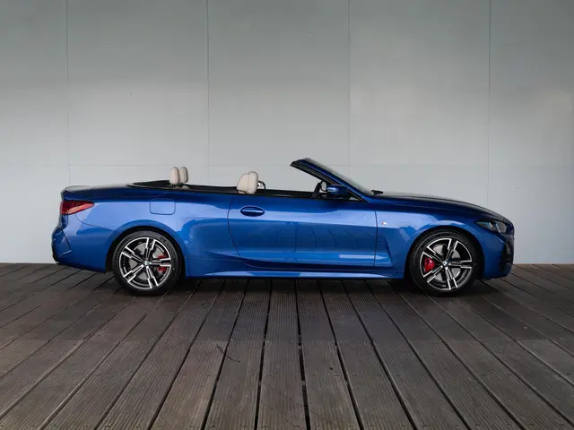 BMW 4 Serie Cabrio 420i 2025 Benzine 6