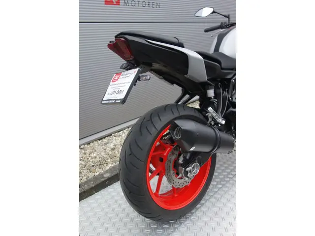 Yamaha MT 07 ABS 2019 Benzine 11