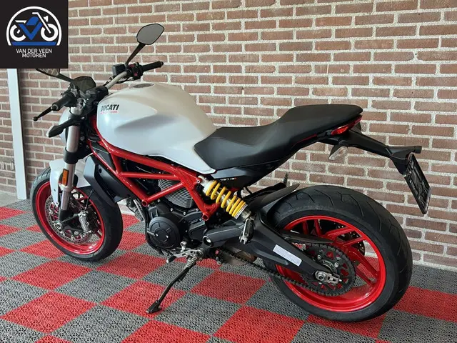 Ducati Monster 797 ABS 2018 Benzine 6