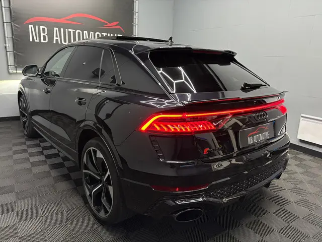 Audi RSQ8 4.0 TFSI quattro Dynamic 2020 Benzine 4