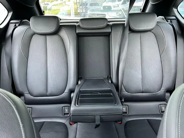 BMW 2 Serie Active Tourer 225xe 2015 Hybride Benzine 41