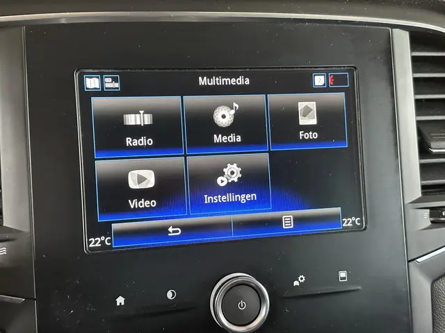 Renault Mégane Estate 1.3 TCe Limited 2019 Benzine 13