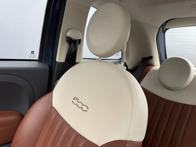 Fiat 500 0.9 TwinAir Lounge 2013 Benzine 14