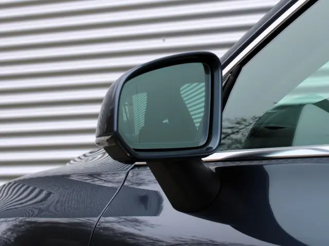 Volvo V60 2.0 B3 Momentum Business 2022 Benzine 9