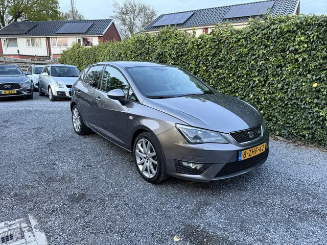 SEAT Ibiza 1.2 TSI FR Dynamic 2015 Benzine