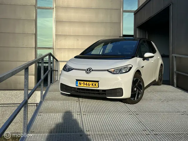 Volkswagen ID.3 Style 45 kWh 2021 Elektrisch 5