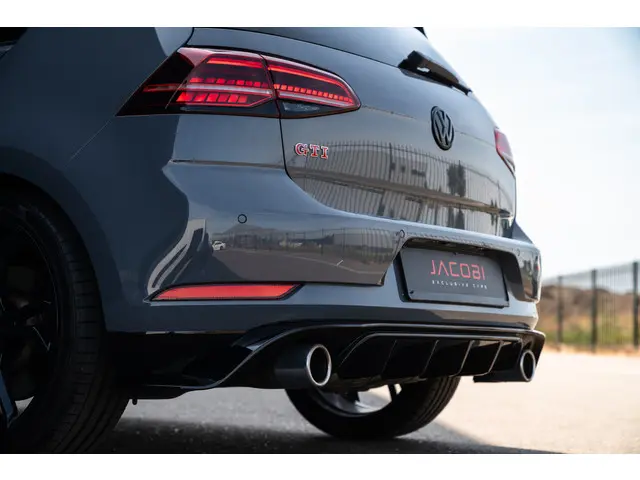 Volkswagen Golf 2.0 TSI GTI TCR 2019 Benzine 6