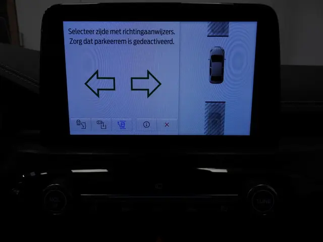 Ford Kuga 2.5 PHEV Plug-In Vignale 2022 Hybride Benzine 14