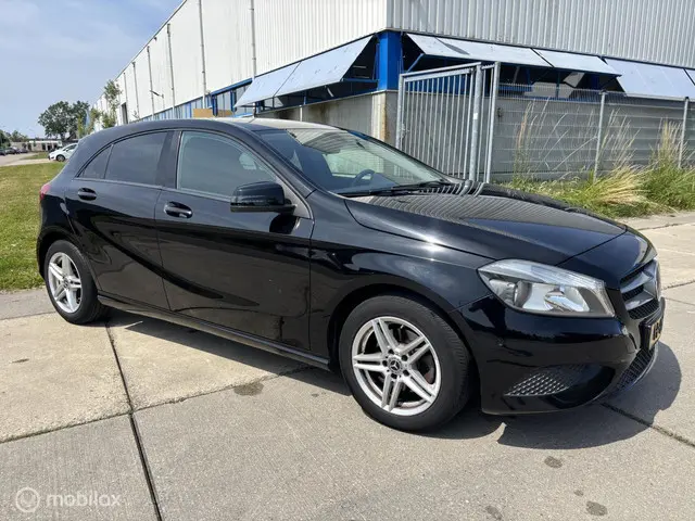 Mercedes-Benz A-Klasse 180 Ambition 2014 Benzine 4