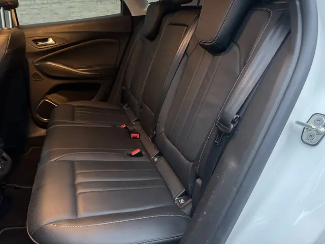 Opel Grandland X 1.2 Turbo Ultimate 2018 Benzine 10