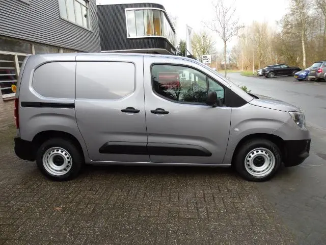 Opel Combo 1.5D L1H1 100 PK AIRO CRUISE PDC 2022 Diesel 17