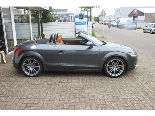 Audi TT Roadster 2.0 TFSI Pro Line S 2012 Benzine 13
